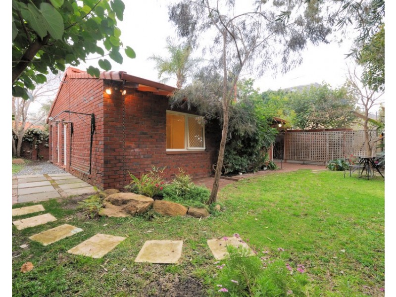 9/17 Victoria Avenue, Claremont WA 6010