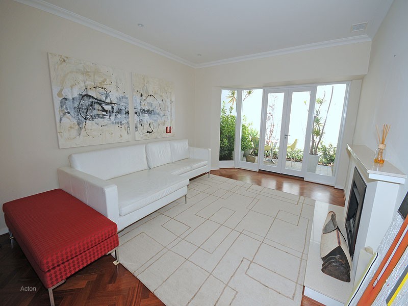 16A Rosser Street, Cottesloe WA 6011