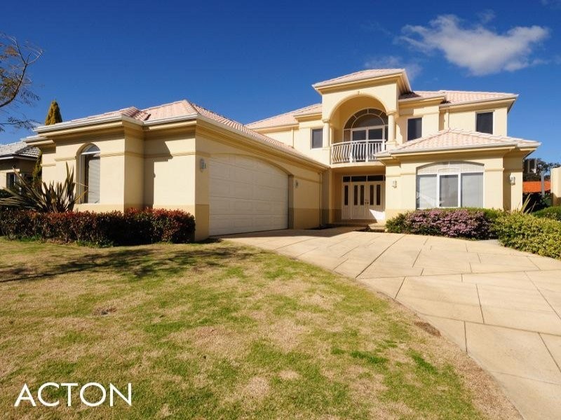 134 Wellington Street, Mosman Park WA 6012