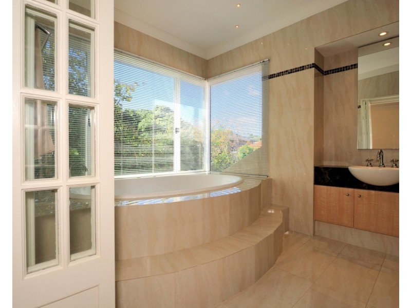 134 Wellington Street, Mosman Park WA 6012