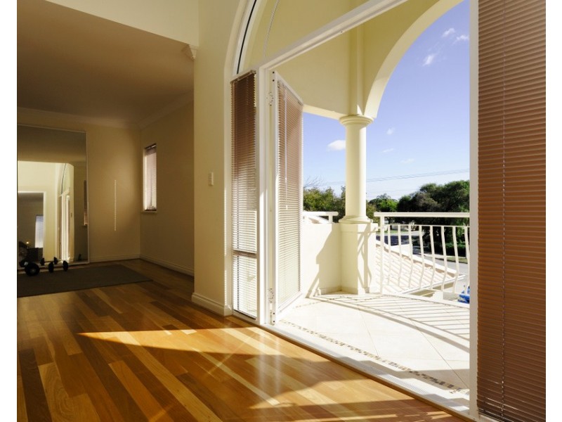 134 Wellington Street, Mosman Park WA 6012