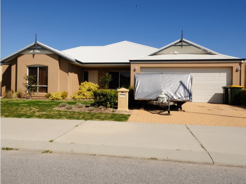 25 Kilbourne Avenue, Quinns Rocks WA 6030