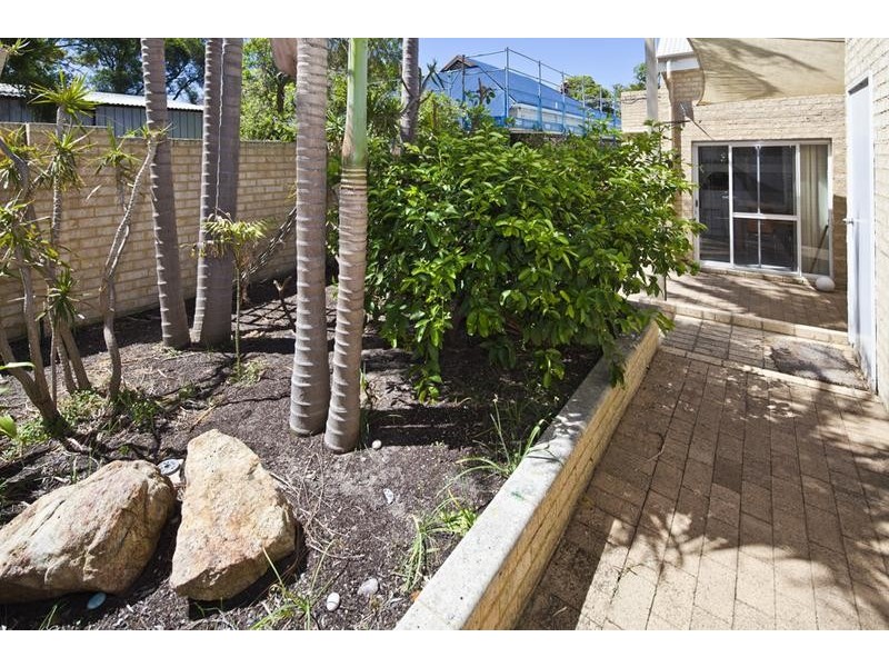 39 Meriwa Street, Nedlands WA 6009