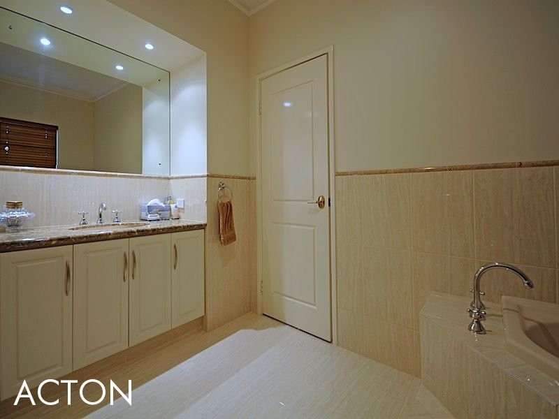 46 Gallop Road, Dalkeith WA 6009