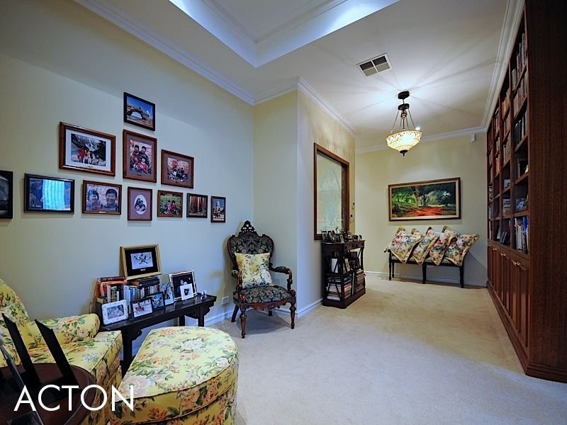 46 Gallop Road, Dalkeith WA 6009