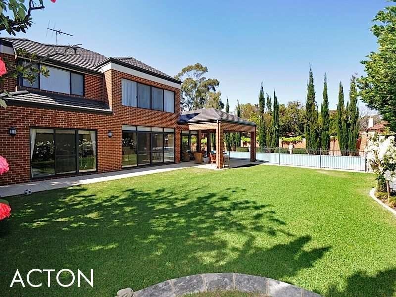 46 Gallop Road, Dalkeith WA 6009