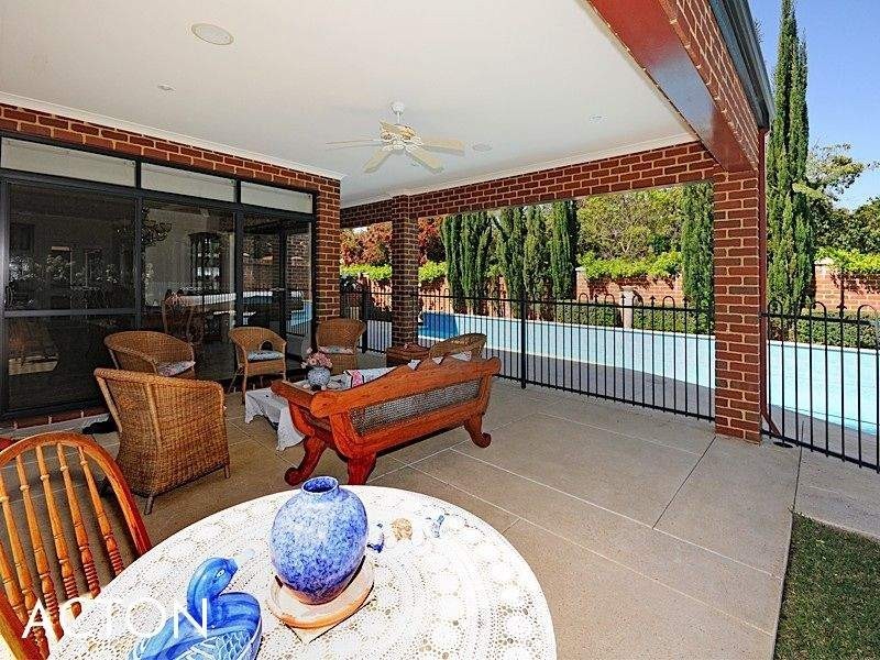 46 Gallop Road, Dalkeith WA 6009