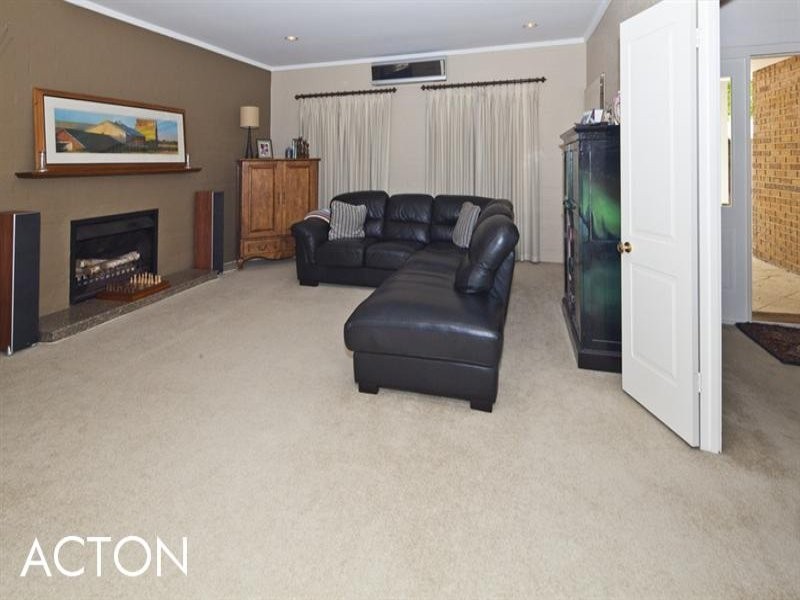 10 Joyce Street, Dalkeith WA 6009