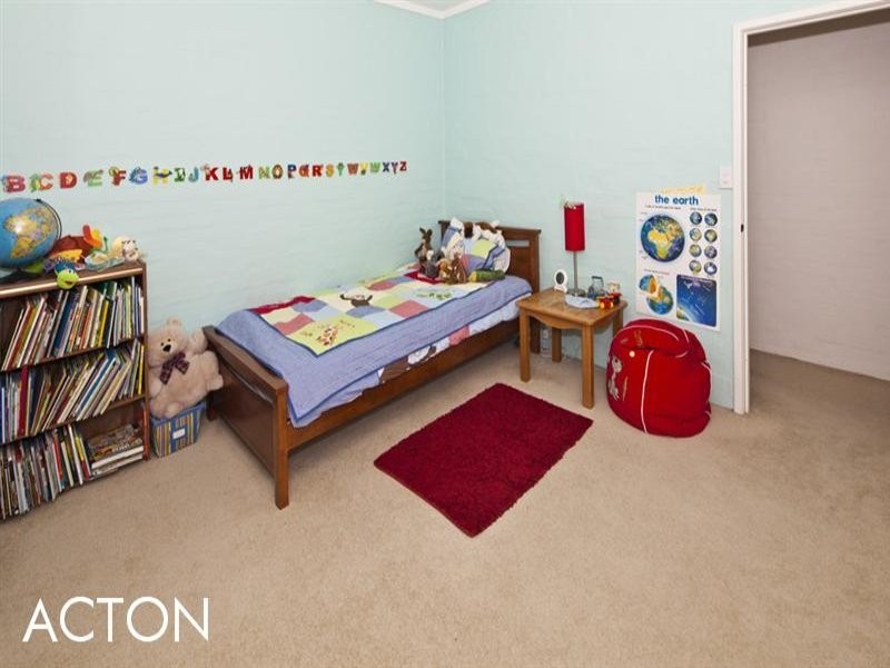 10 Joyce Street, Dalkeith WA 6009