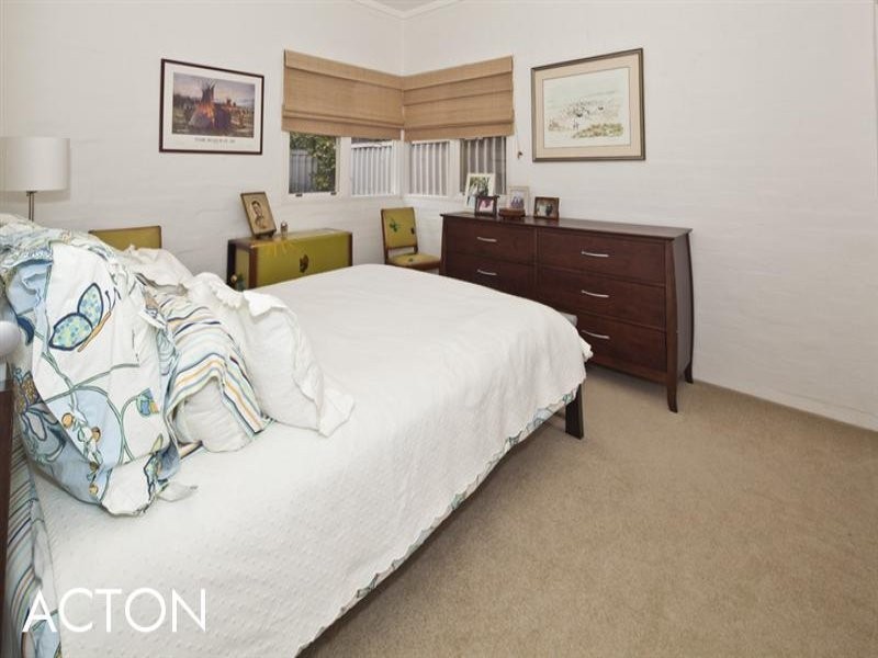 10 Joyce Street, Dalkeith WA 6009