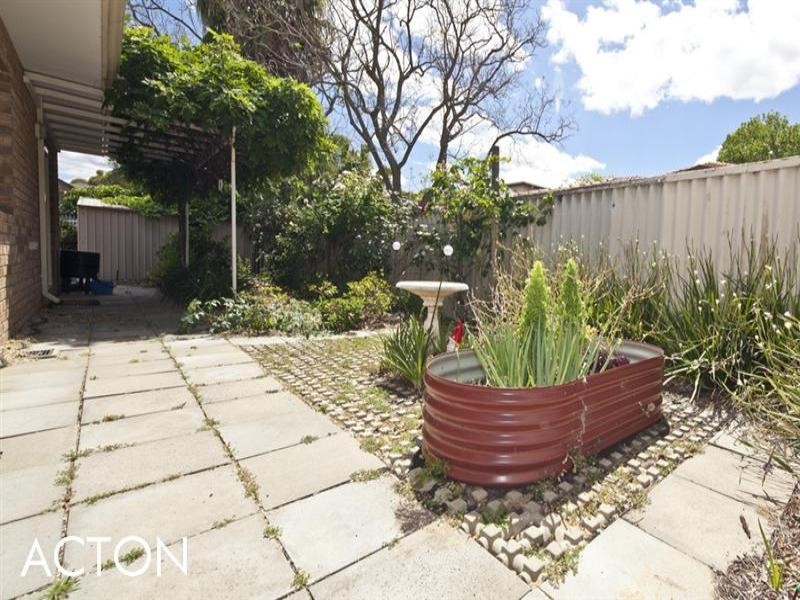 10 Joyce Street, Dalkeith WA 6009