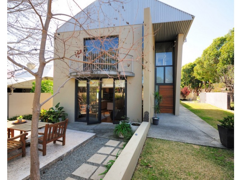 38A Bay Road, Claremont WA 6010