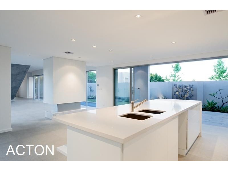 13 Derby Street, Swanbourne WA 6010