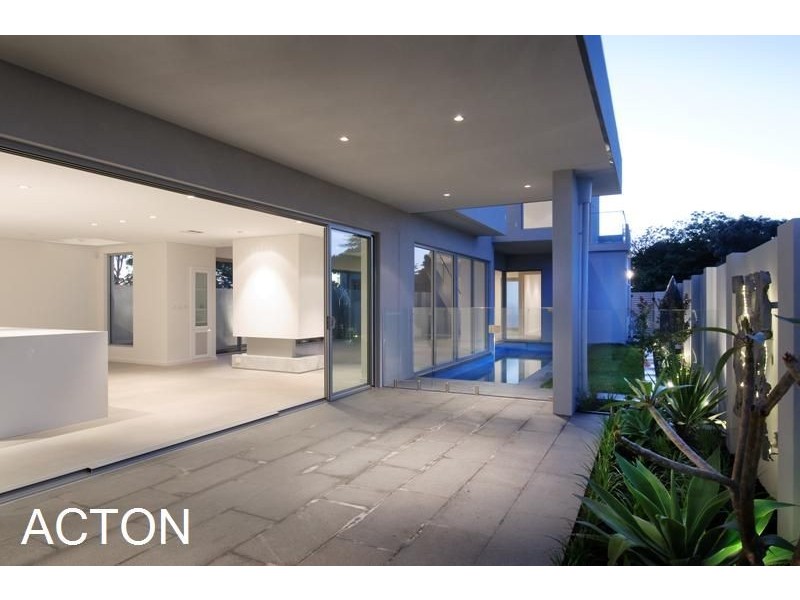 13 Derby Street, Swanbourne WA 6010