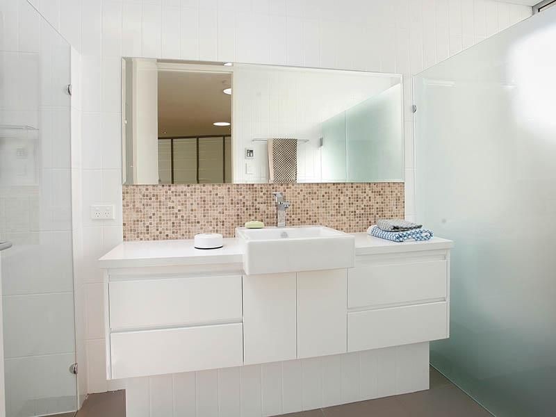 2B Queenslea Drive, Claremont WA 6010