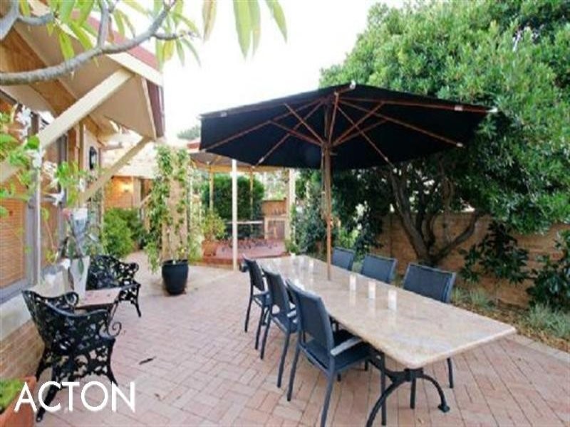 78 Broome Street, Cottesloe WA 6011