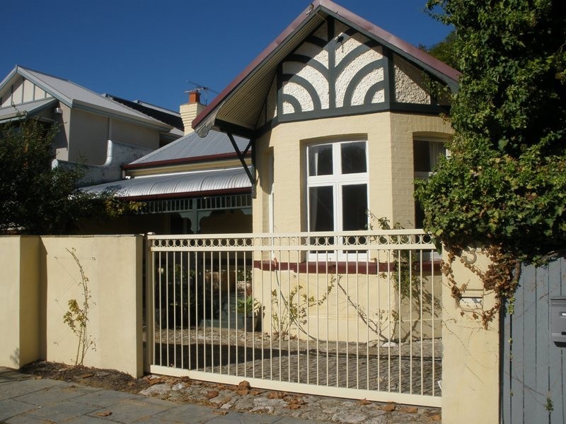 3 Pennell Road, Claremont WA 6010