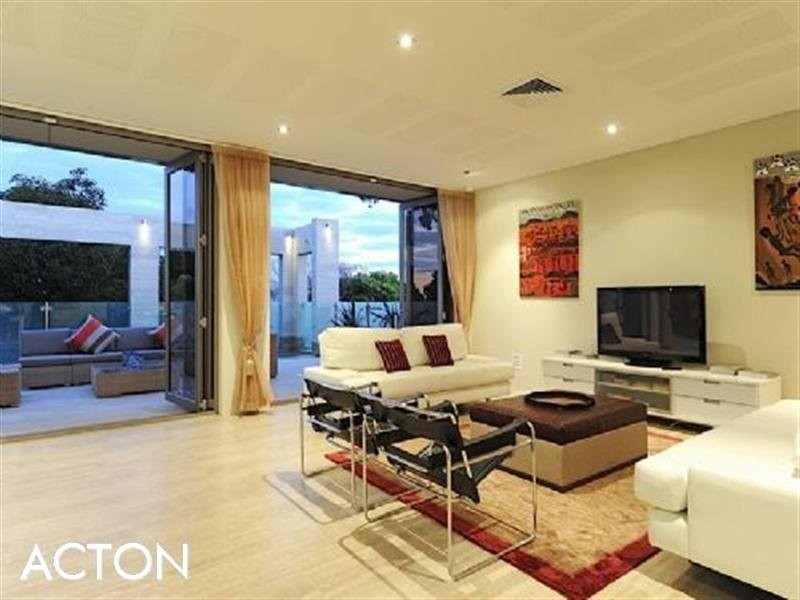 32A Owston Street, Mosman Park WA 6012