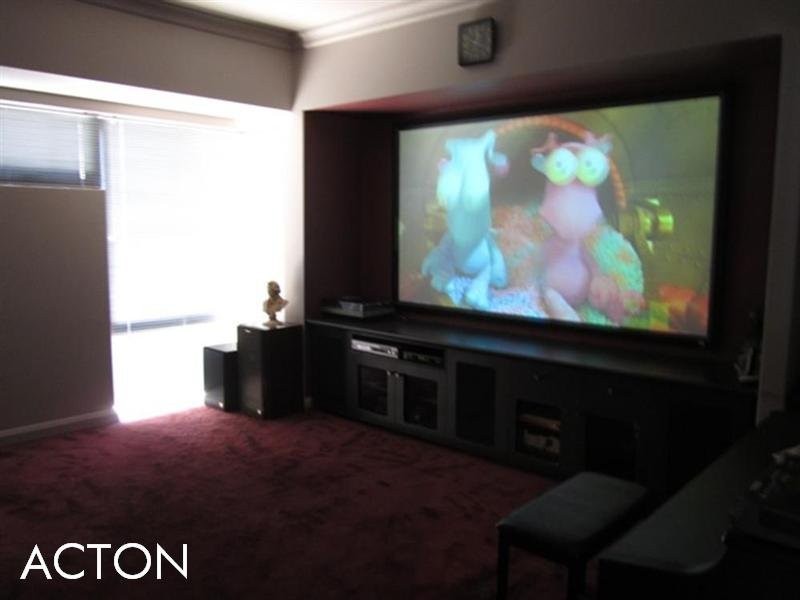 10 Gulli Court, Mount Claremont WA 6010