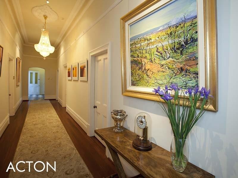 20 Freshwater Parade, Claremont WA 6010