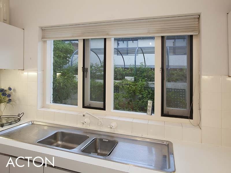 20 Freshwater Parade, Claremont WA 6010