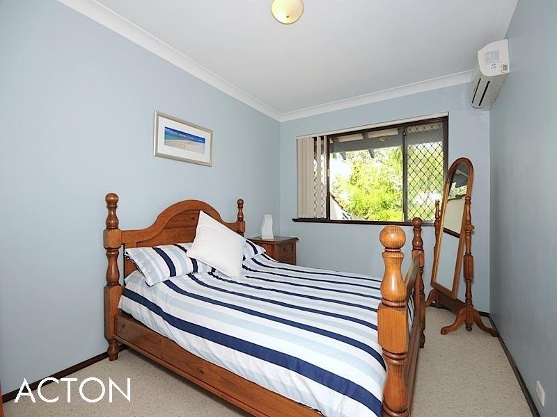 2/11 Airlie Street, Claremont WA 6010