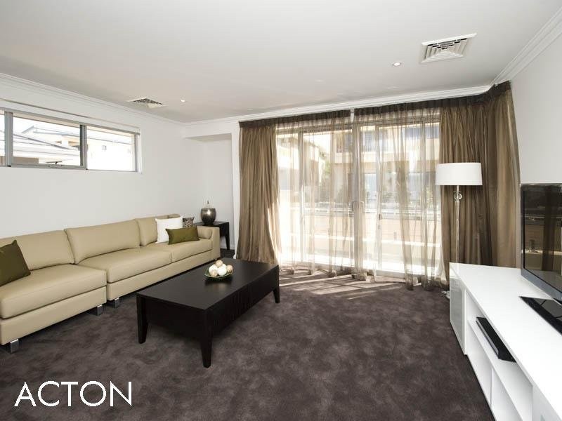 10 Derry Lane, Mosman Park WA 6012