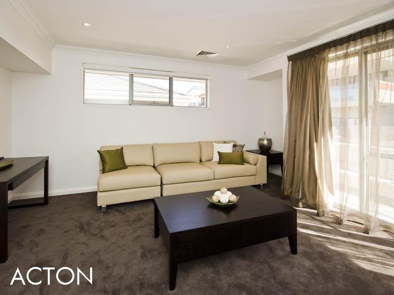 10 Derry Lane, Mosman Park WA 6012