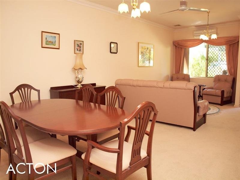 2/3 Doonan Road, Nedlands WA 6009