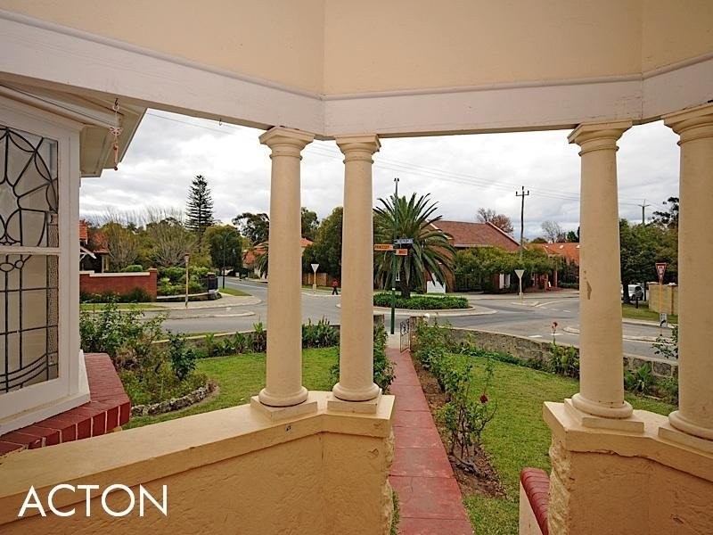 83 Bruce Street, Nedlands WA 6009