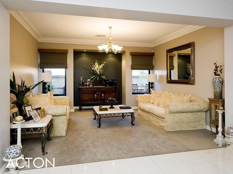 15 Van Kleef Circuit, Mount Claremont WA 6010