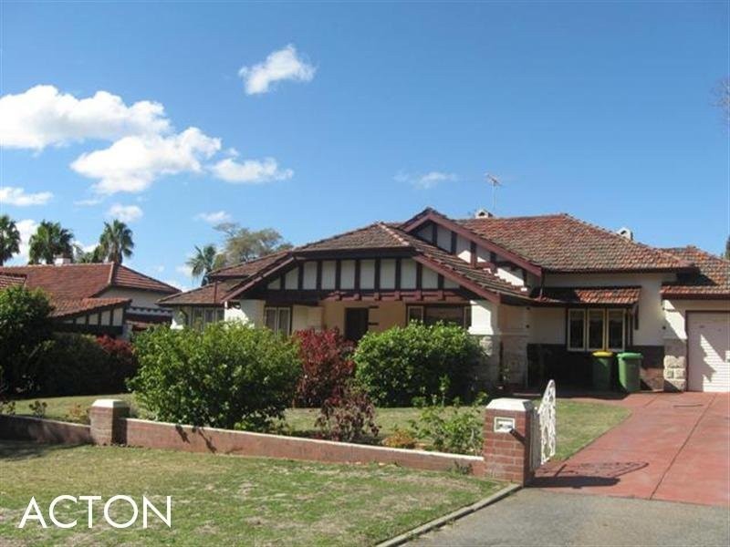 26 Hobbs Avenue, Dalkeith WA 6009
