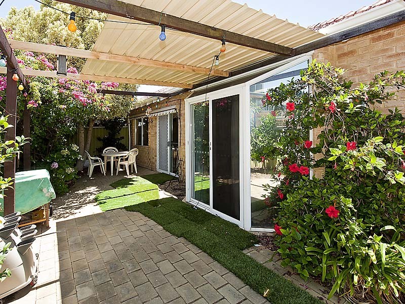 3/136 Waratah Avenue, Dalkeith WA 6009