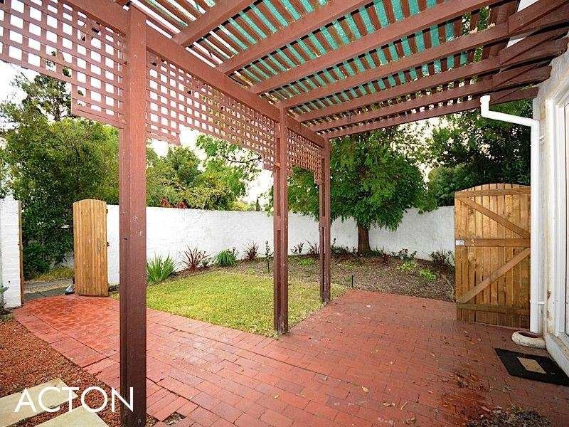 1/20 Princess Road, Crawley WA 6009