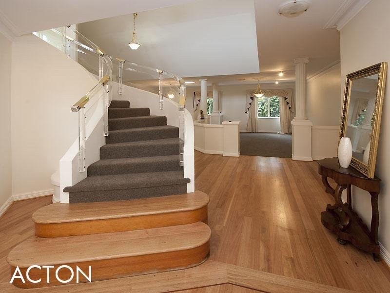 16 Bellevue Avenue, Dalkeith WA 6009