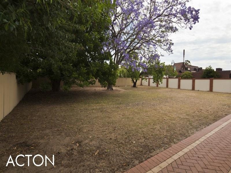 20 Edna Road, Dalkeith WA 6009