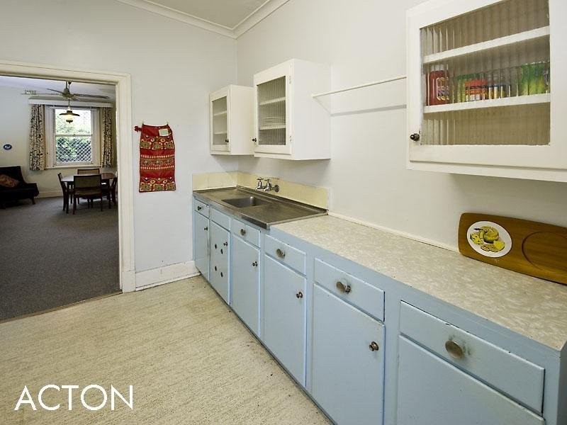 19 Johnston Street, Peppermint Grove WA 6011