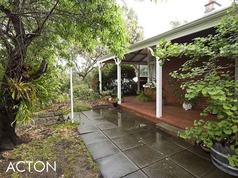 19 Johnston Street, Peppermint Grove WA 6011