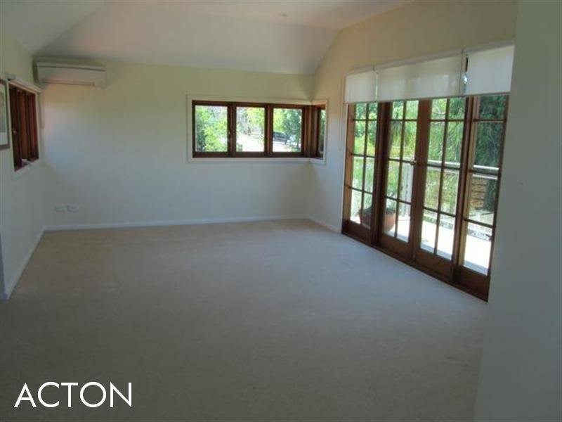 1/1 Bindaring Parade, Claremont WA 6010