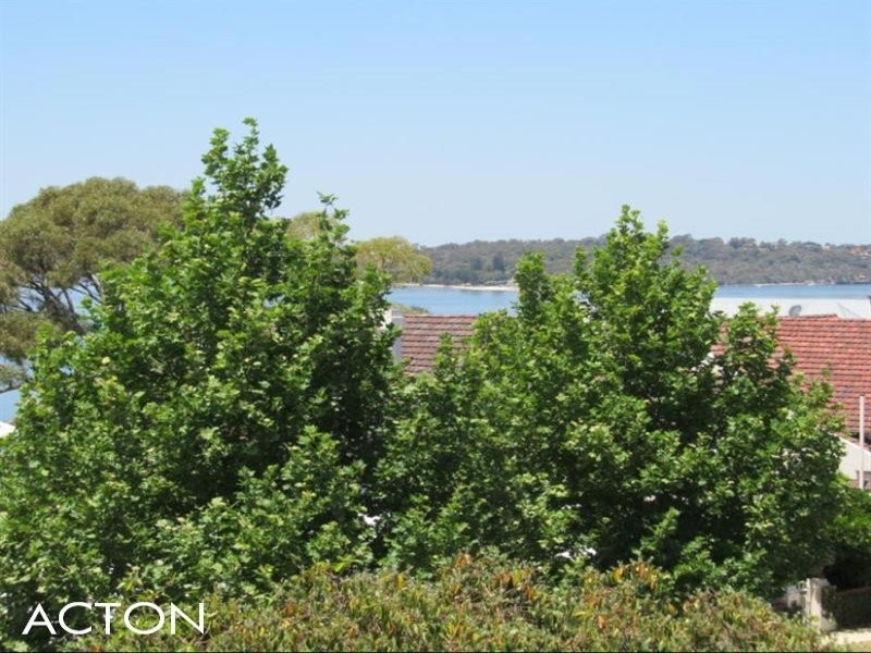 1/1 Bindaring Parade, Claremont WA 6010