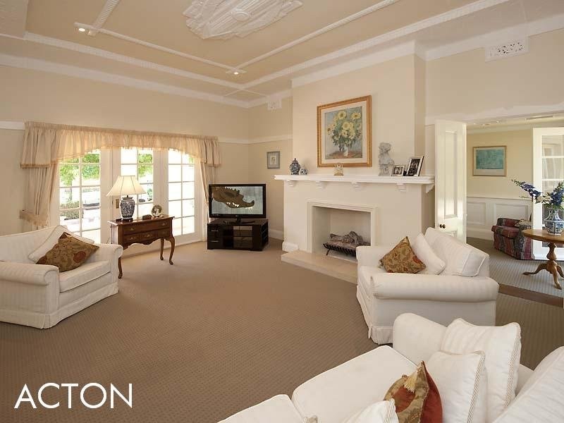 70 Waratah Avenue, Dalkeith WA 6009