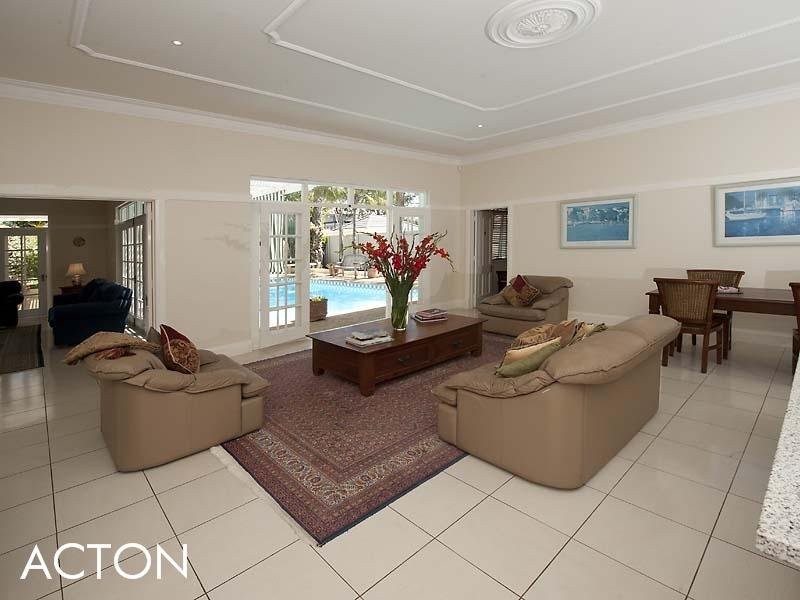 70 Waratah Avenue, Dalkeith WA 6009