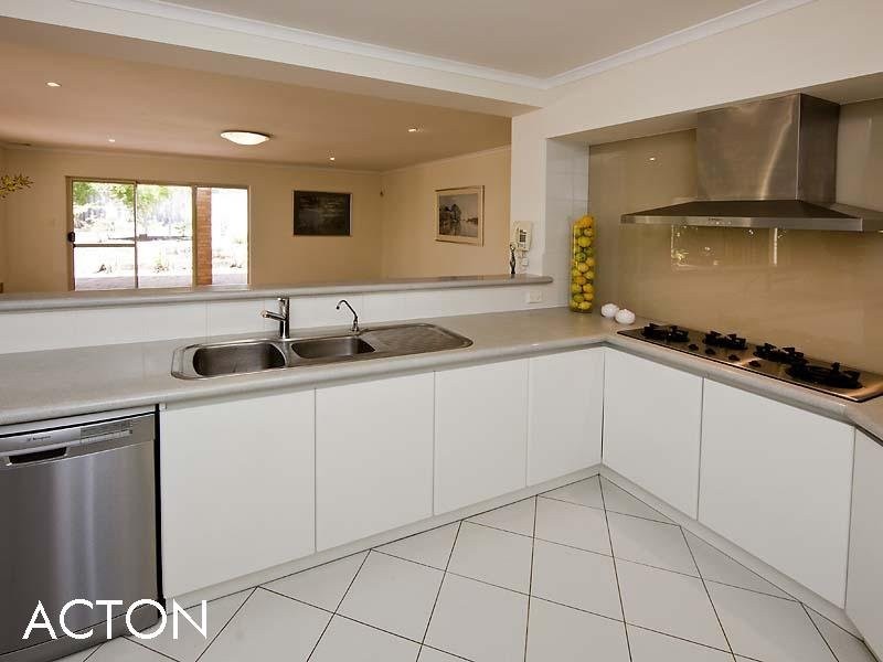 26 Taylor Road, Nedlands WA 6009