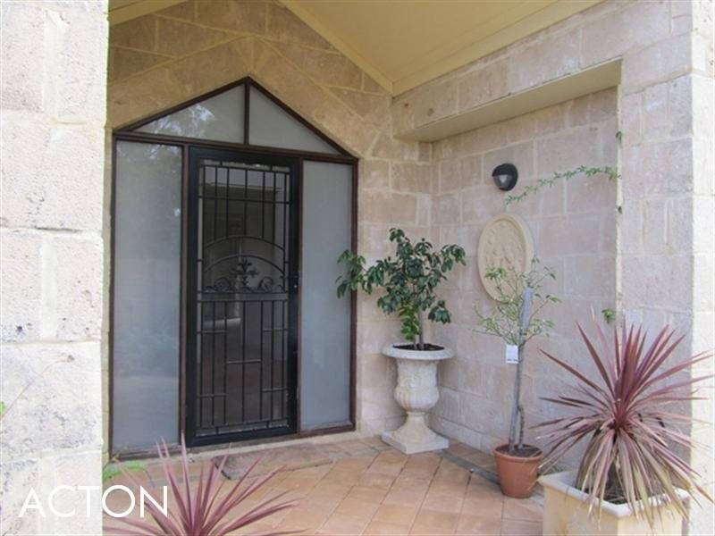15A Lobelia Street, Mount Claremont WA 6010