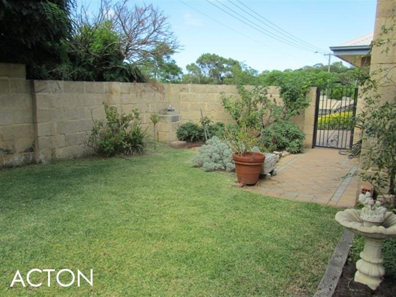 15A Lobelia Street, Mount Claremont WA 6010