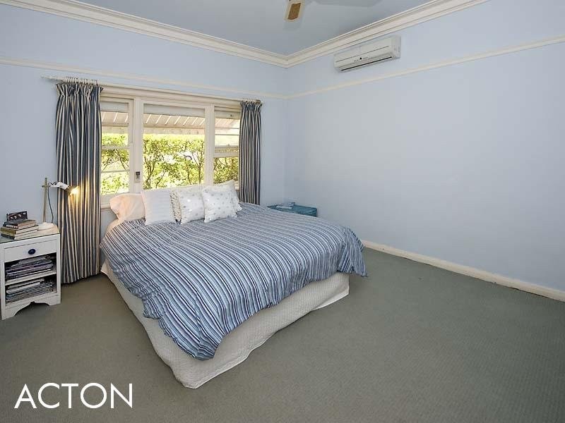 150 Adelma Road, Dalkeith WA 6009