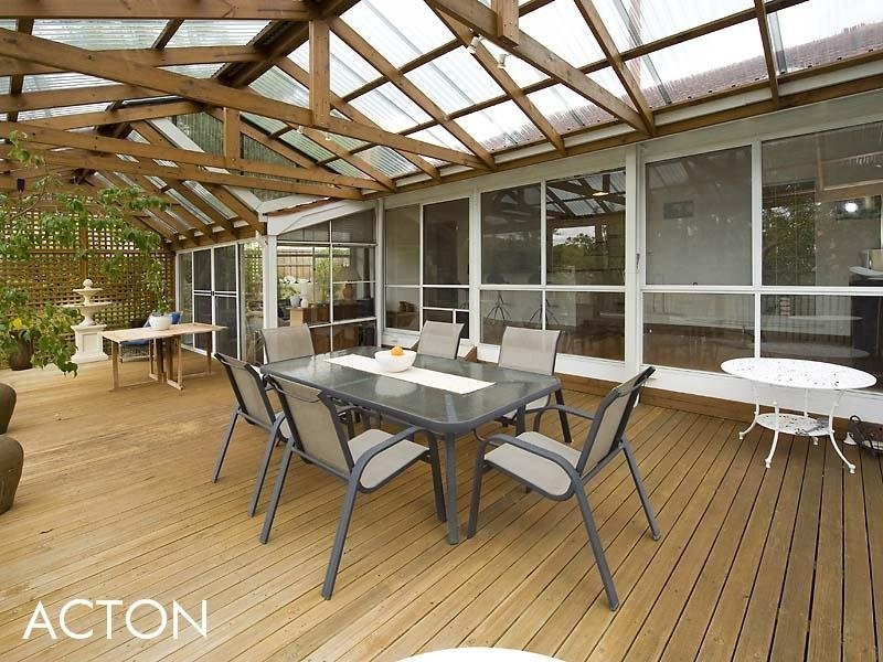 150 Adelma Road, Dalkeith WA 6009