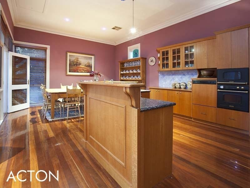 2 Langsford Street, Claremont WA 6010
