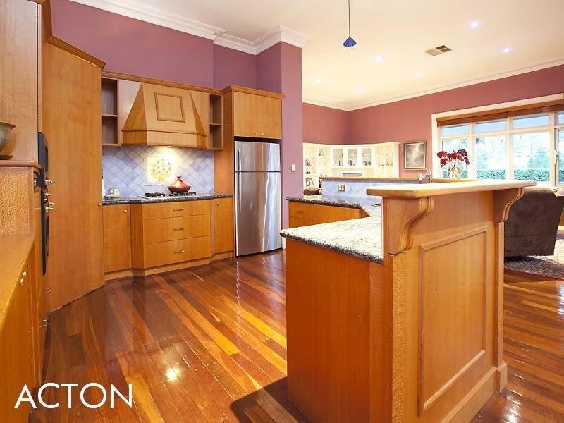 2 Langsford Street, Claremont WA 6010