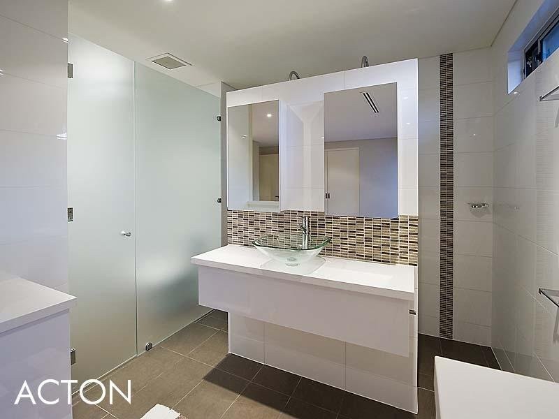 22 McNamara Way, Cottesloe WA 6011